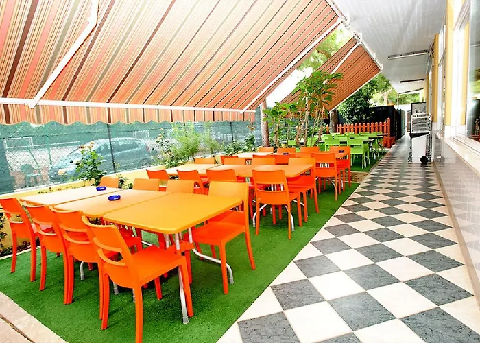 Villaggio Holiday פארק נופש ג'וליאנובה